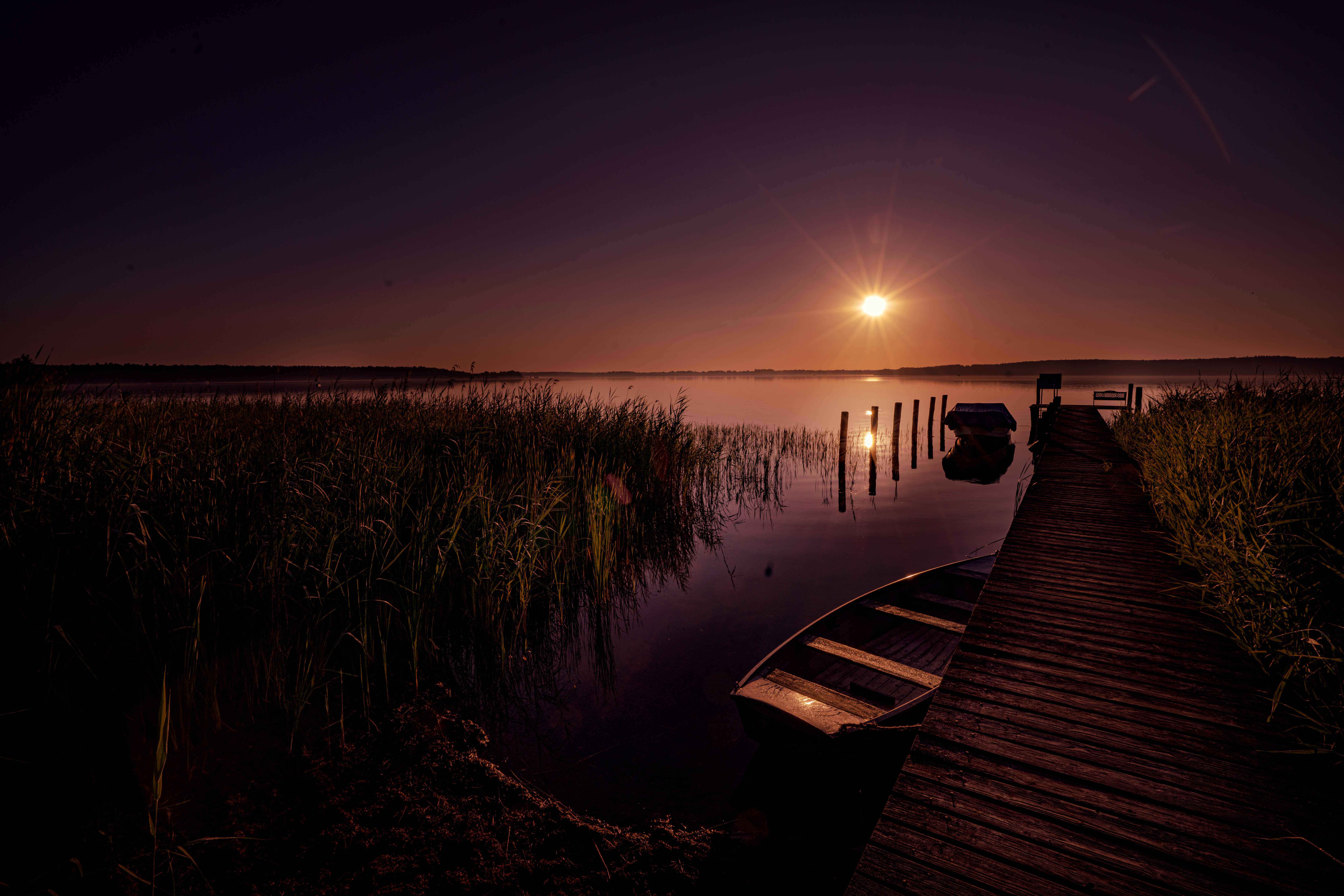 martin-buchholz_lake-sunrise.jpg